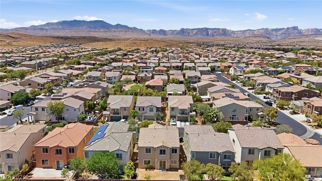 9840 Chief Sky Street, Las Vegas, NV 89178