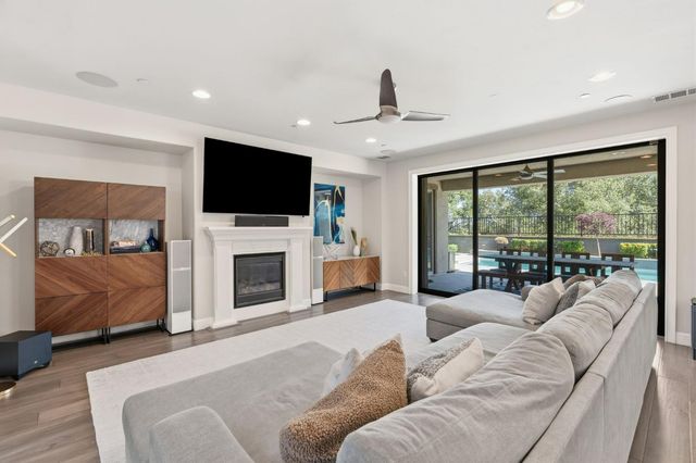 938 Old Ranch House Rd, Rocklin, CA 95765
