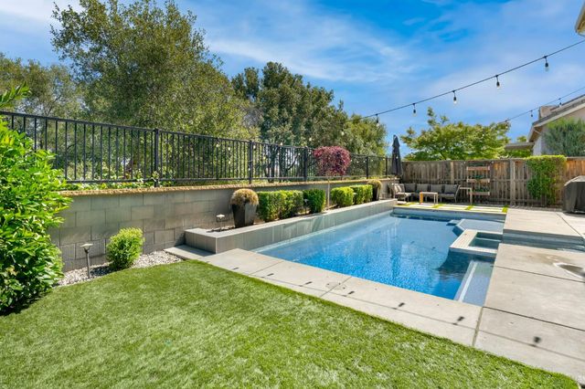938 Old Ranch House Rd, Rocklin, CA 95765