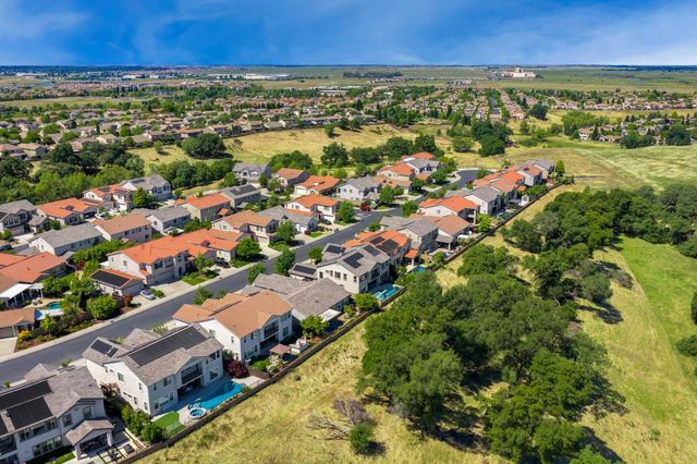 938 Old Ranch House Rd, Rocklin, CA 95765
