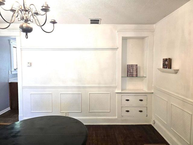 2467 S Riverside Drive, Beloit, WI 53511
