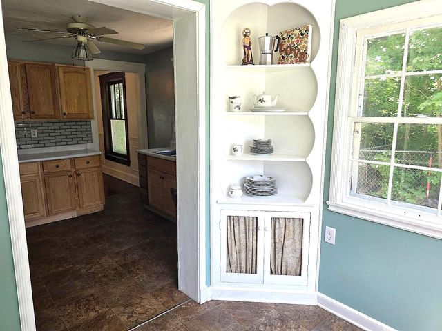 2467 S Riverside Drive, Beloit, WI 53511