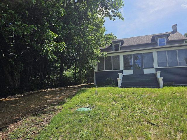 2467 S Riverside Drive, Beloit, WI 53511
