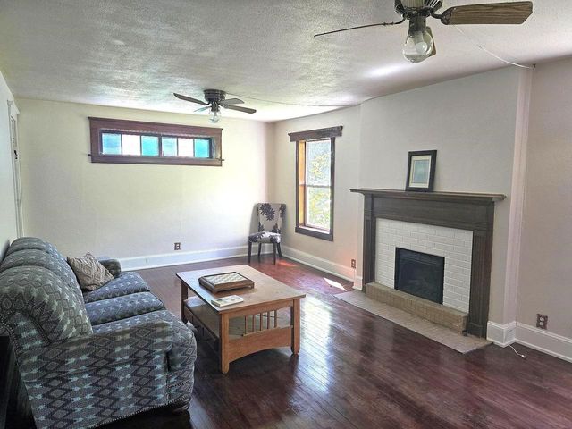 2467 S Riverside Drive, Beloit, WI 53511
