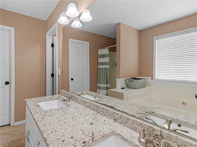 420 Colvin Drive, Locust Grove, GA 30248