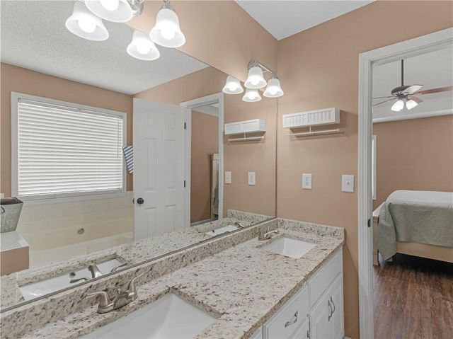 420 Colvin Drive, Locust Grove, GA 30248