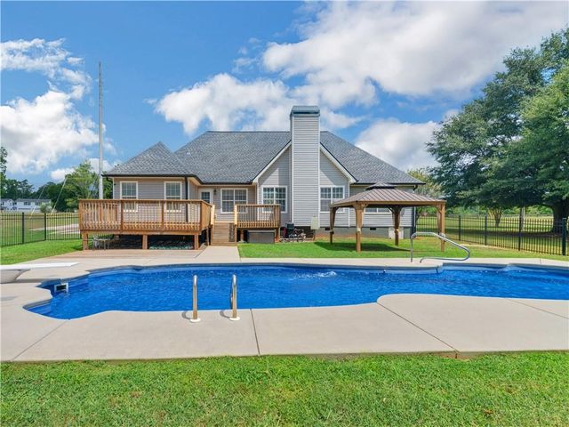 420 Colvin Drive, Locust Grove, GA 30248