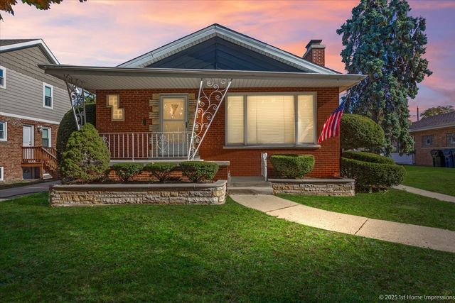 9733 S Springfield Avenue, Evergreen Park, IL 60805