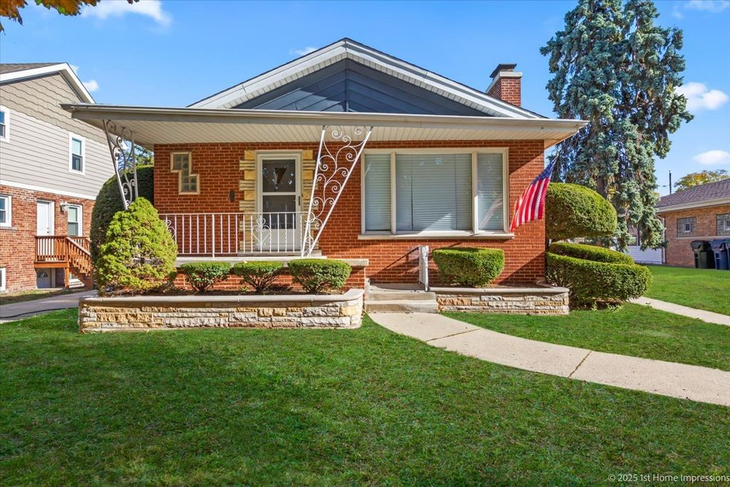 9733 S Springfield Avenue, Evergreen Park, IL 60805