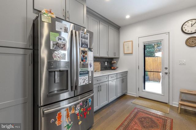 2136 PEMBERTON ST, Philadelphia, PA 19146