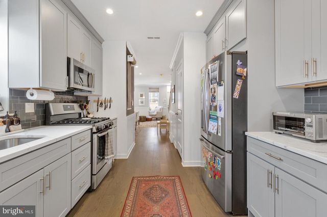 2136 PEMBERTON ST, Philadelphia, PA 19146
