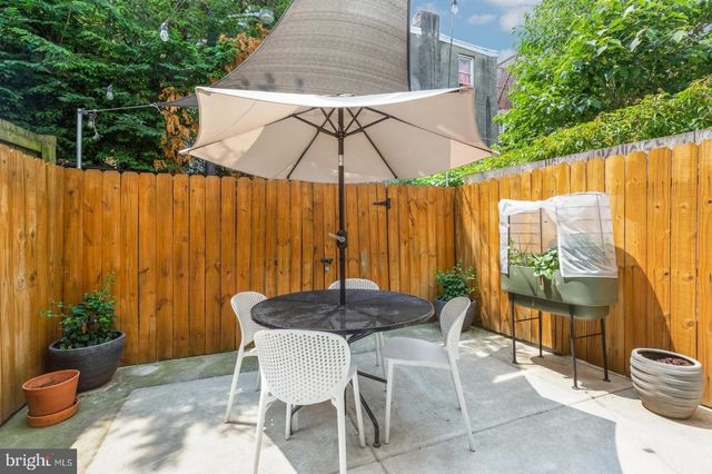 2136 PEMBERTON ST, Philadelphia, PA 19146