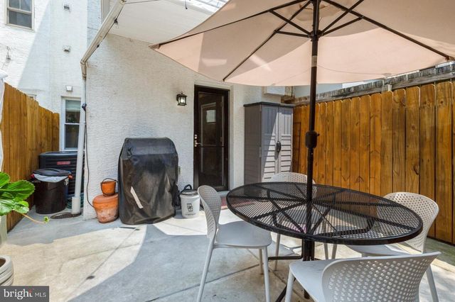 2136 PEMBERTON ST, Philadelphia, PA 19146