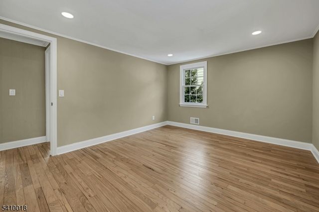 583 W Shore Trl, Sparta Twp., NJ 07871