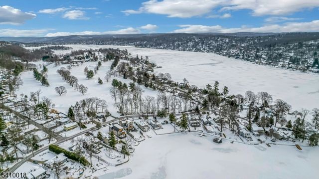 583 W Shore Trl, Sparta Twp., NJ 07871