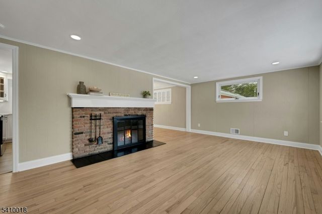 583 W Shore Trl, Sparta Twp., NJ 07871