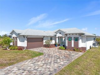 1803 NE 17th TER, Cape Coral, FL 33909