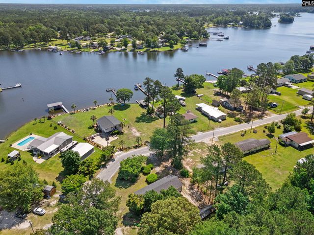 1386 Hobbs Drive, Summerton, SC 29148