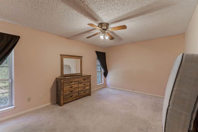 3863 Lamb Drive, Tyler, TX 75709