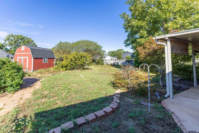 3863 Lamb Drive, Tyler, TX 75709