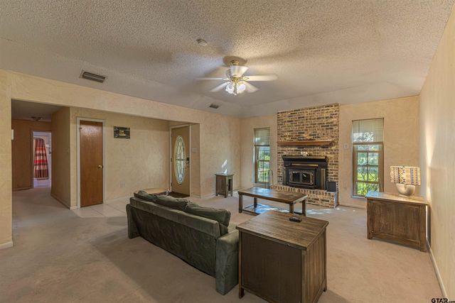 3863 Lamb Drive, Tyler, TX 75709