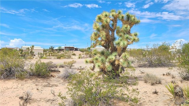 765 E Bishop Drive, Meadview, AZ 86444