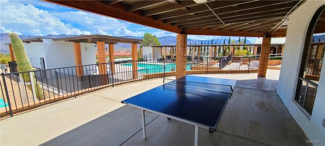 765 E Bishop Drive, Meadview, AZ 86444