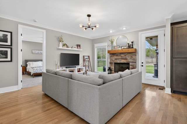 716 BROOKE COVE, Mount Juliet, TN 37122