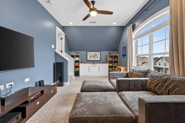 716 BROOKE COVE, Mount Juliet, TN 37122