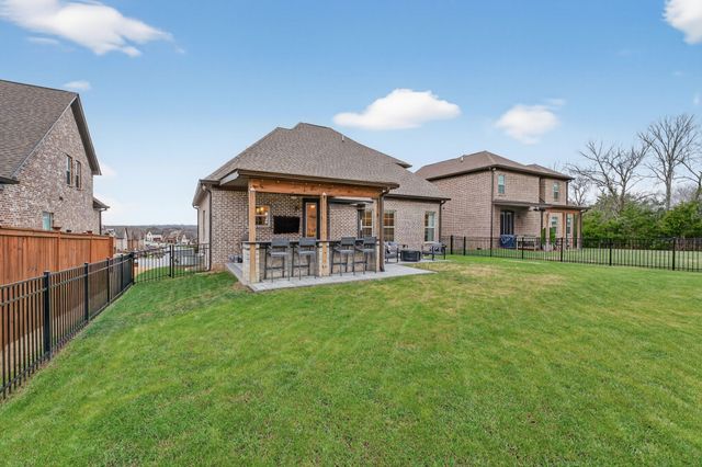 716 BROOKE COVE, Mount Juliet, TN 37122