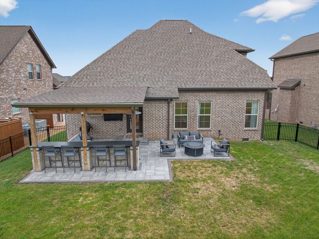 716 BROOKE COVE, Mount Juliet, TN 37122