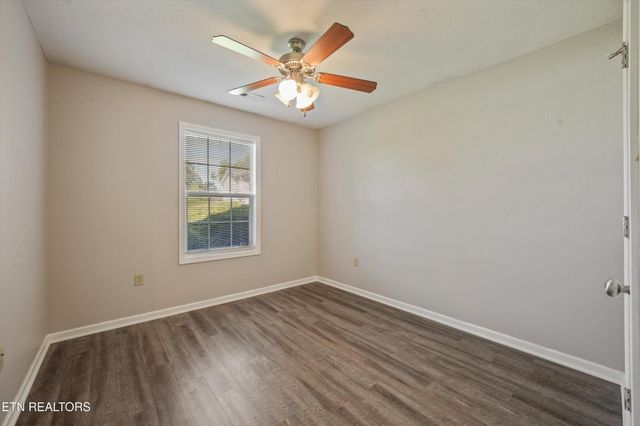 1006 Stones Throw Lane, Sevierville, TN 37876