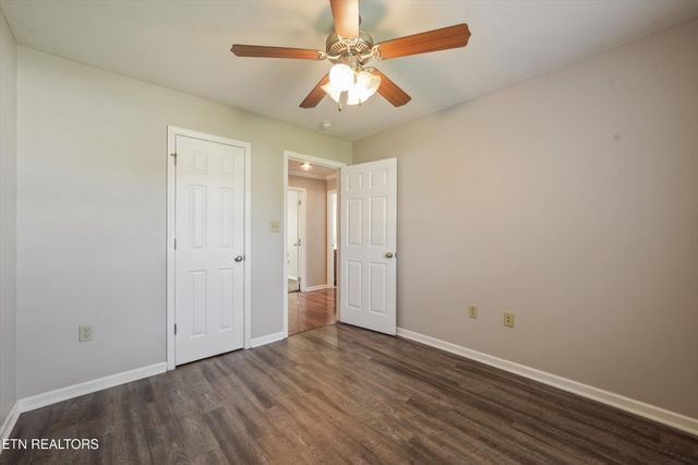 1006 Stones Throw Lane, Sevierville, TN 37876