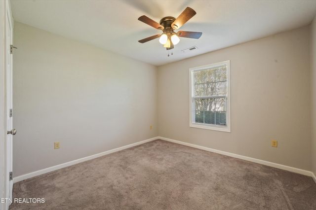 1006 Stones Throw Lane, Sevierville, TN 37876