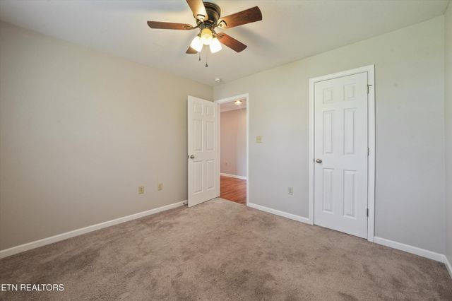 1006 Stones Throw Lane, Sevierville, TN 37876