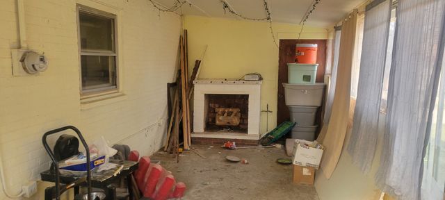 927 Walter Street, Lemont, IL 60439