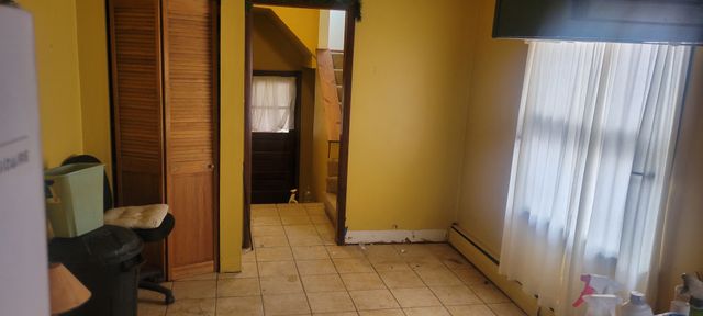 927 Walter Street, Lemont, IL 60439