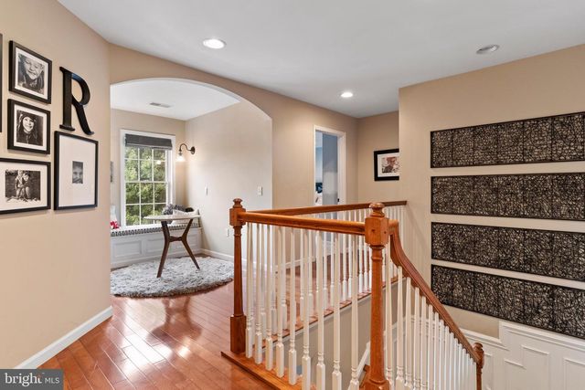 2425 HUME LN, Enola, PA 17025