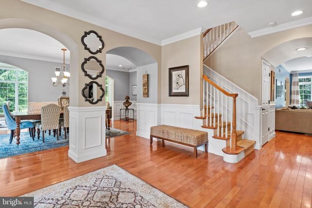 2425 HUME LN, Enola, PA 17025