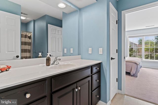 2425 HUME LN, Enola, PA 17025