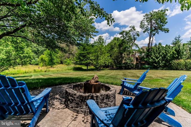 2425 HUME LN, Enola, PA 17025