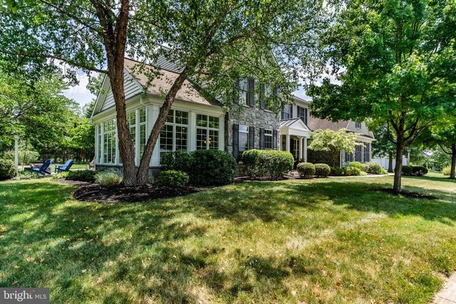 2425 HUME LN, Enola, PA 17025