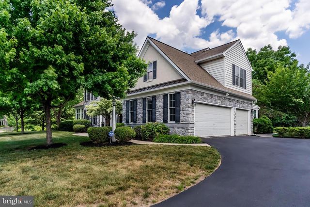 2425 HUME LN, Enola, PA 17025