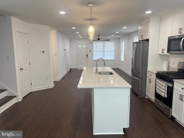 113 JACKSON AVE, Glenside, PA 19038