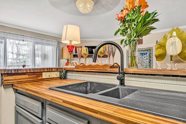 3315 Forest Ridge RD, Roanoke, VA 24018