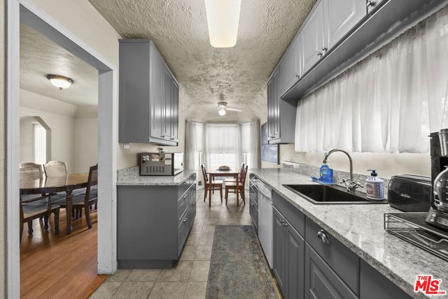 2729 W 79th Street, Inglewood, CA 90305