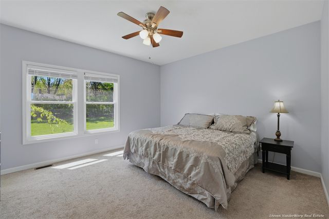 16773 Mcleans, Spring Lake, MI 49456