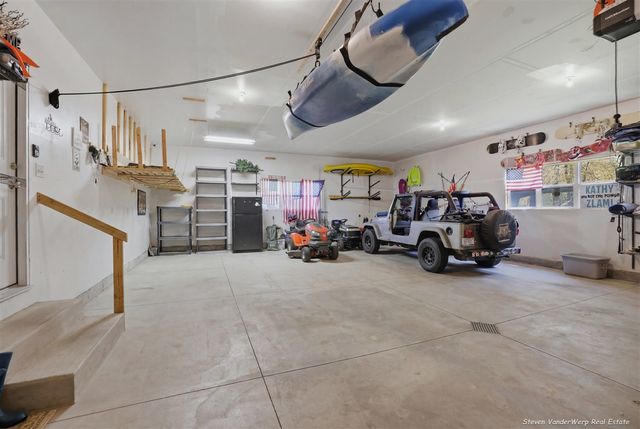 16773 Mcleans, Spring Lake, MI 49456