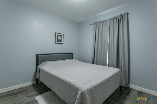 615 E 9th Avenue, Belton, TX 76513