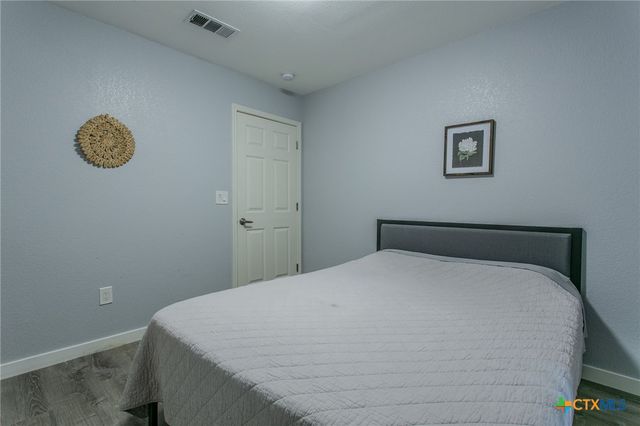 615 E 9th Avenue, Belton, TX 76513
